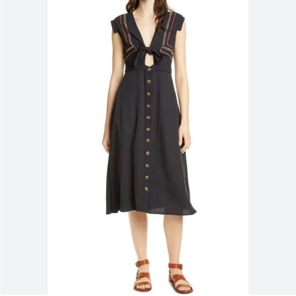 Dolan Morgan Knot Front Midi Dress - Large Black Buttons